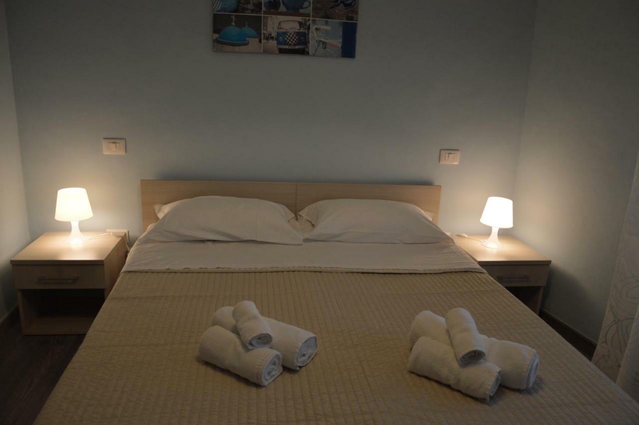 La Gemma Nel Borgo B&B Термолі Екстер'єр фото